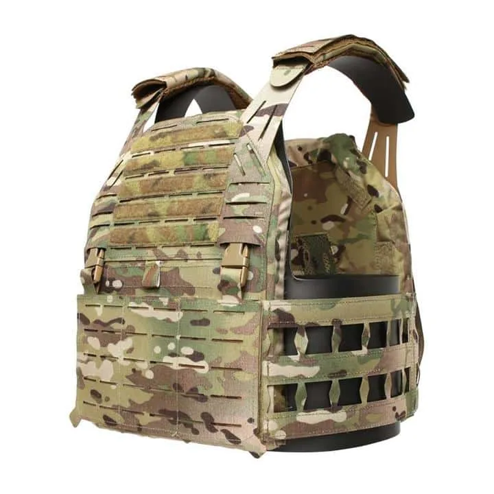 The LBT G3 V2 Plate Carrier: camo design, reinforced shoulder straps, multiple utility pouches, modular attachment points—built for rugged performance.